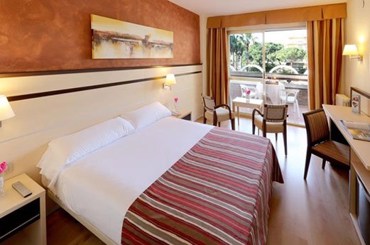 Hotel Golden Port Salou & Spa kamer