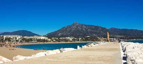 de pier van puerto banus