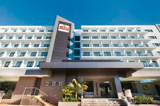 Hotel Riu Bravo voorkant