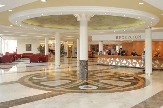 Hotel Flamingo Oasis receptie