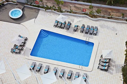 Hotel Marconfort Essence zwembad